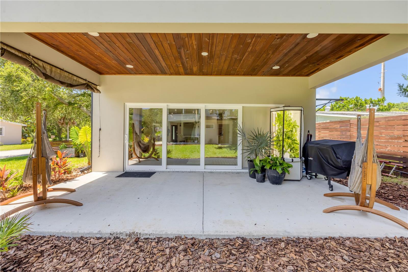 NEW SMYRNA BEACH - Residential