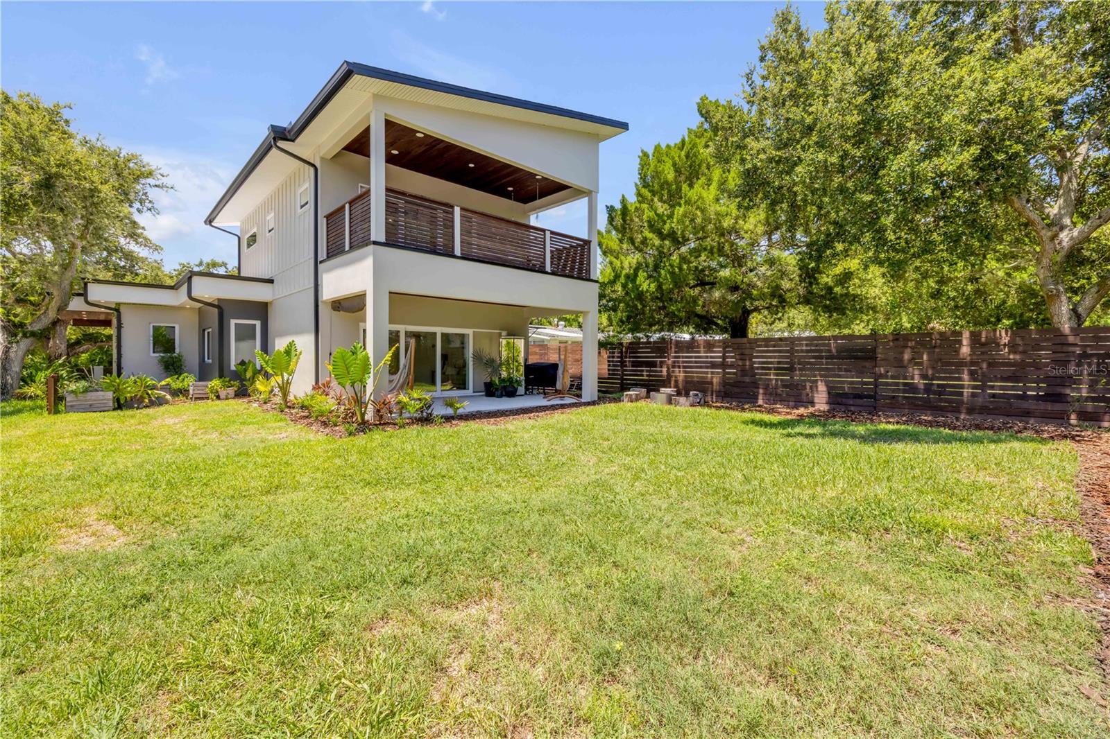 NEW SMYRNA BEACH - Residential