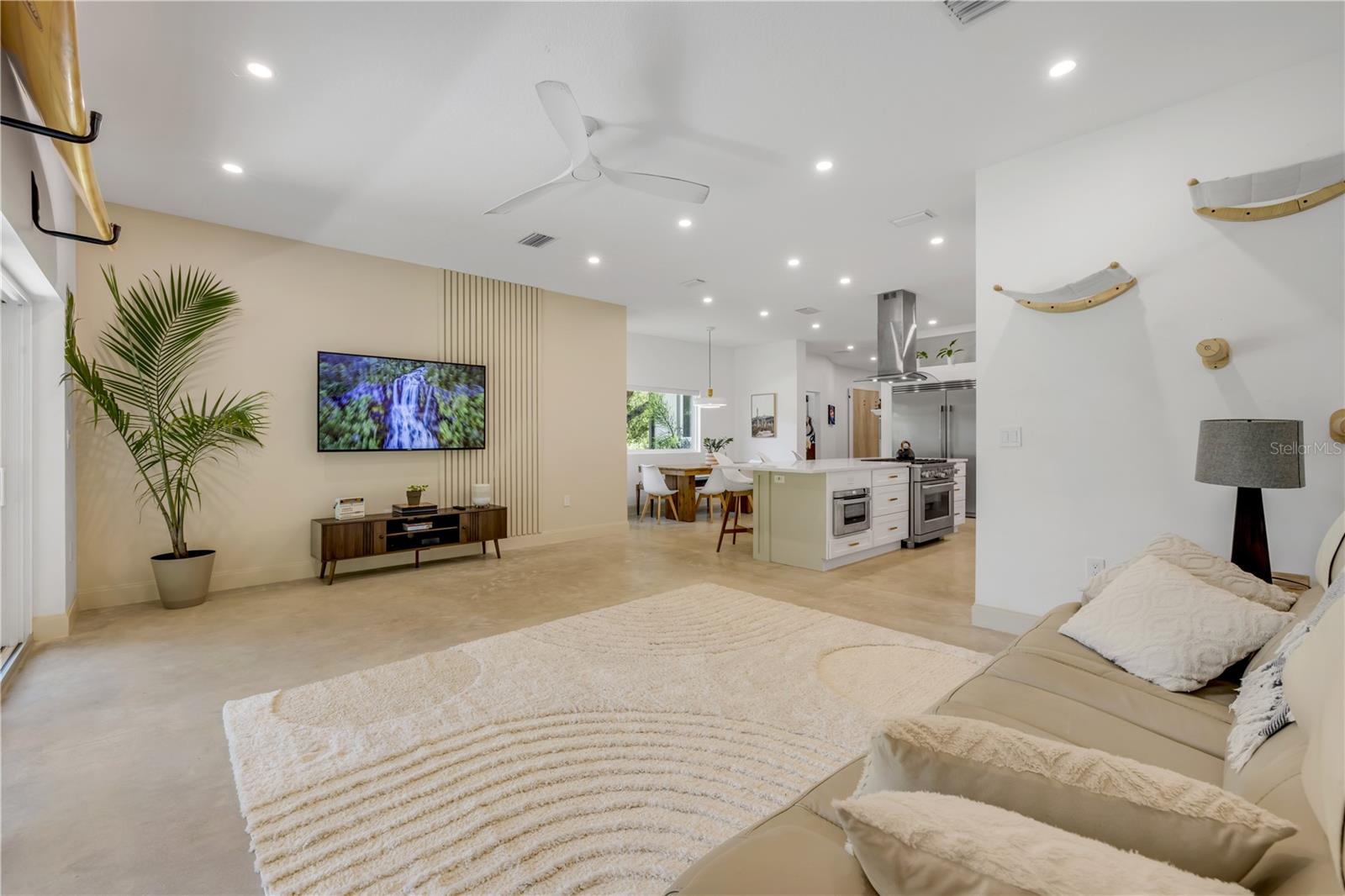 NEW SMYRNA BEACH - Residential