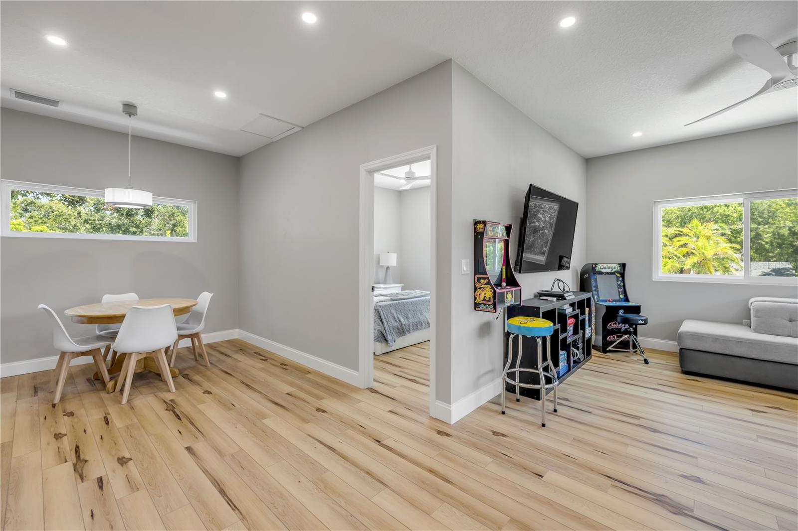 NEW SMYRNA BEACH - Residential