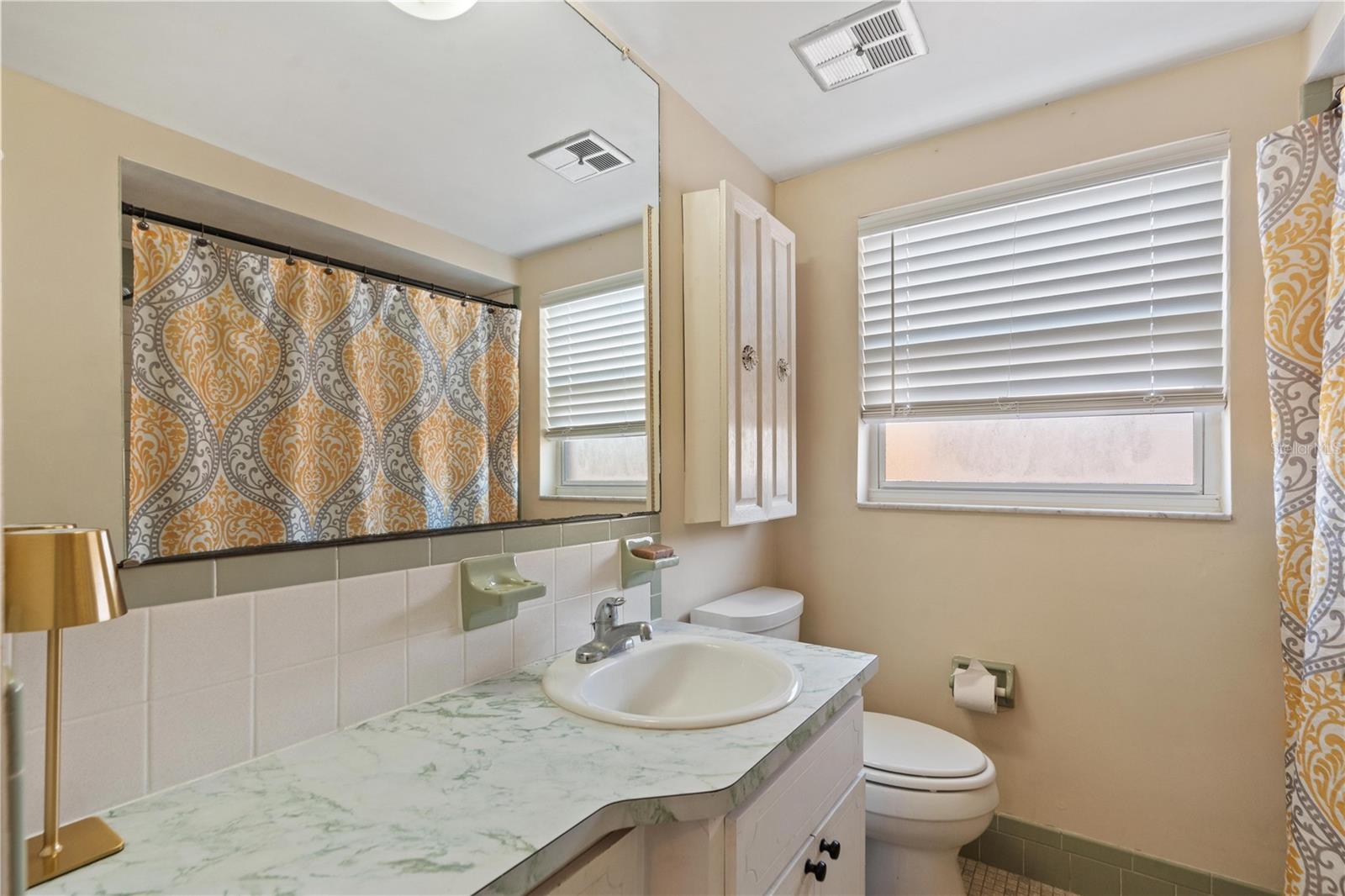 JASMINE LAKES - Residential