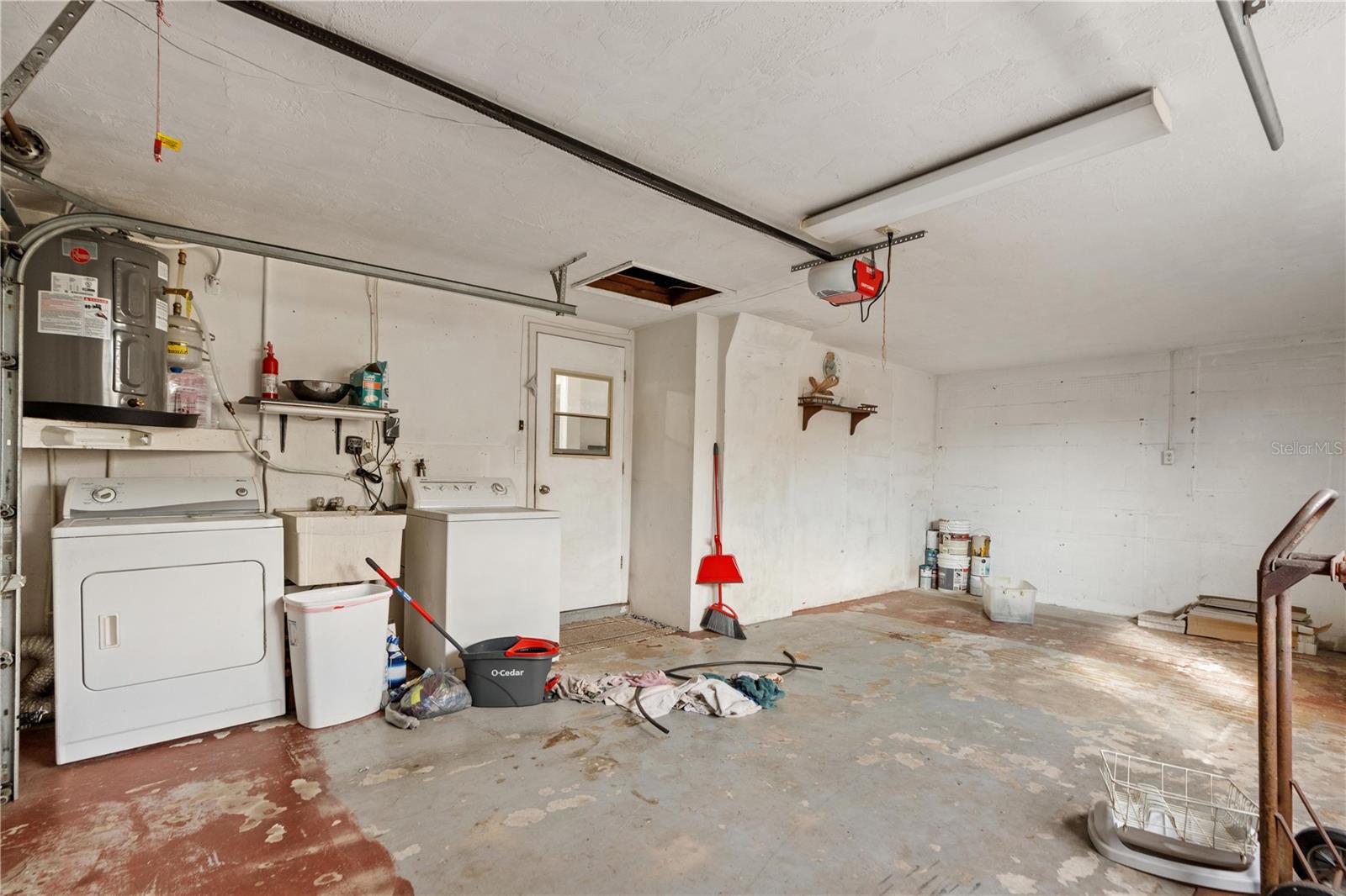 JASMINE LAKES - Residential