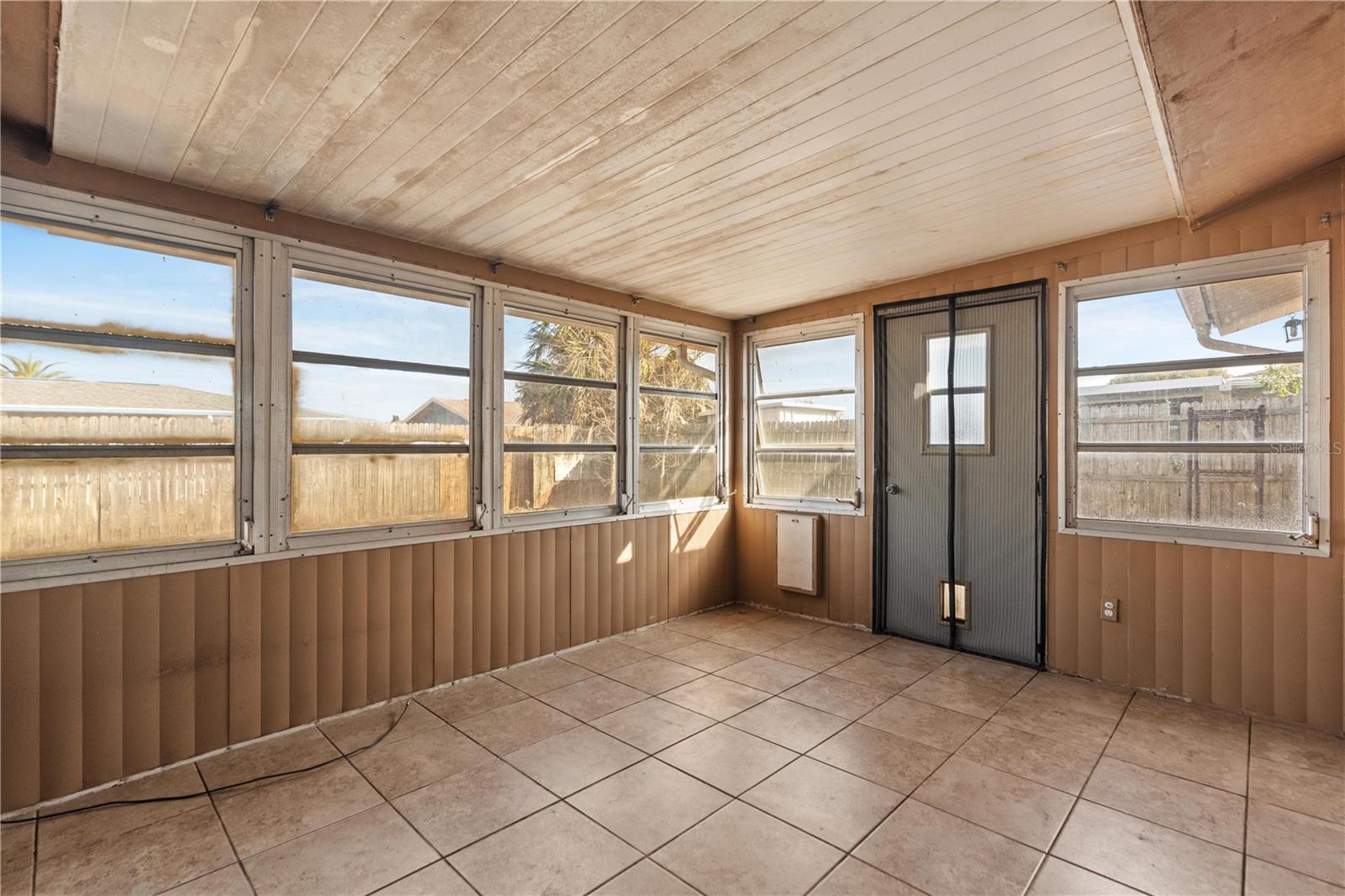 JASMINE LAKES - Residential