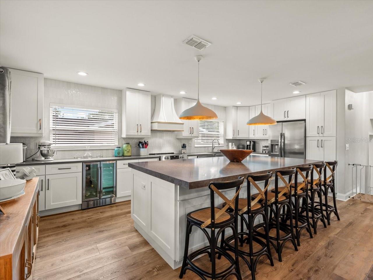 ANITA SUB - Residential