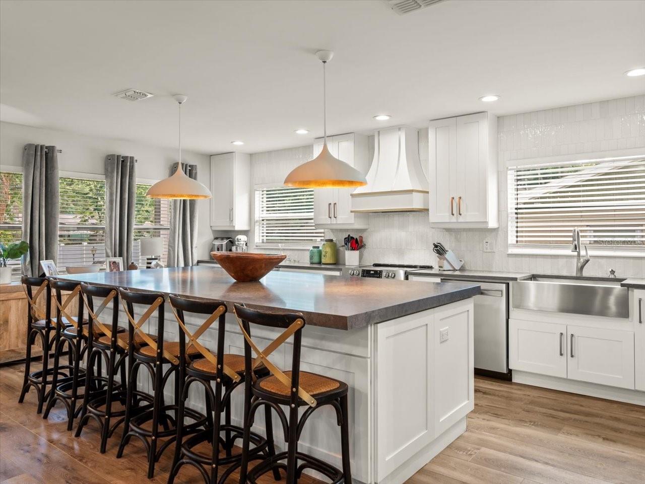 ANITA SUB - Residential