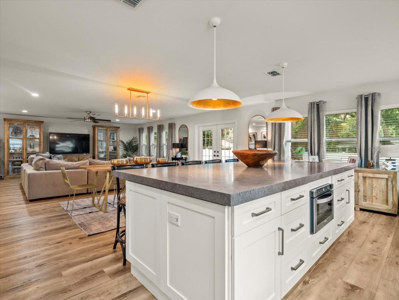 ANITA SUB - Residential