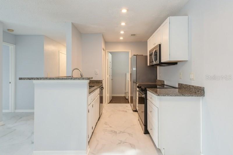 REGENCY PARK AT LAKE MARY A CONDO - Residential