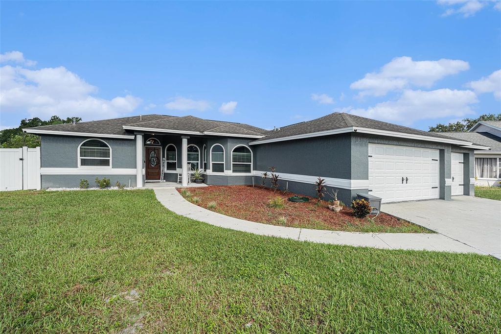 Photo of 1643 Lynsfield Court, Lutz, FL 33549 (MLS # TB8420252)