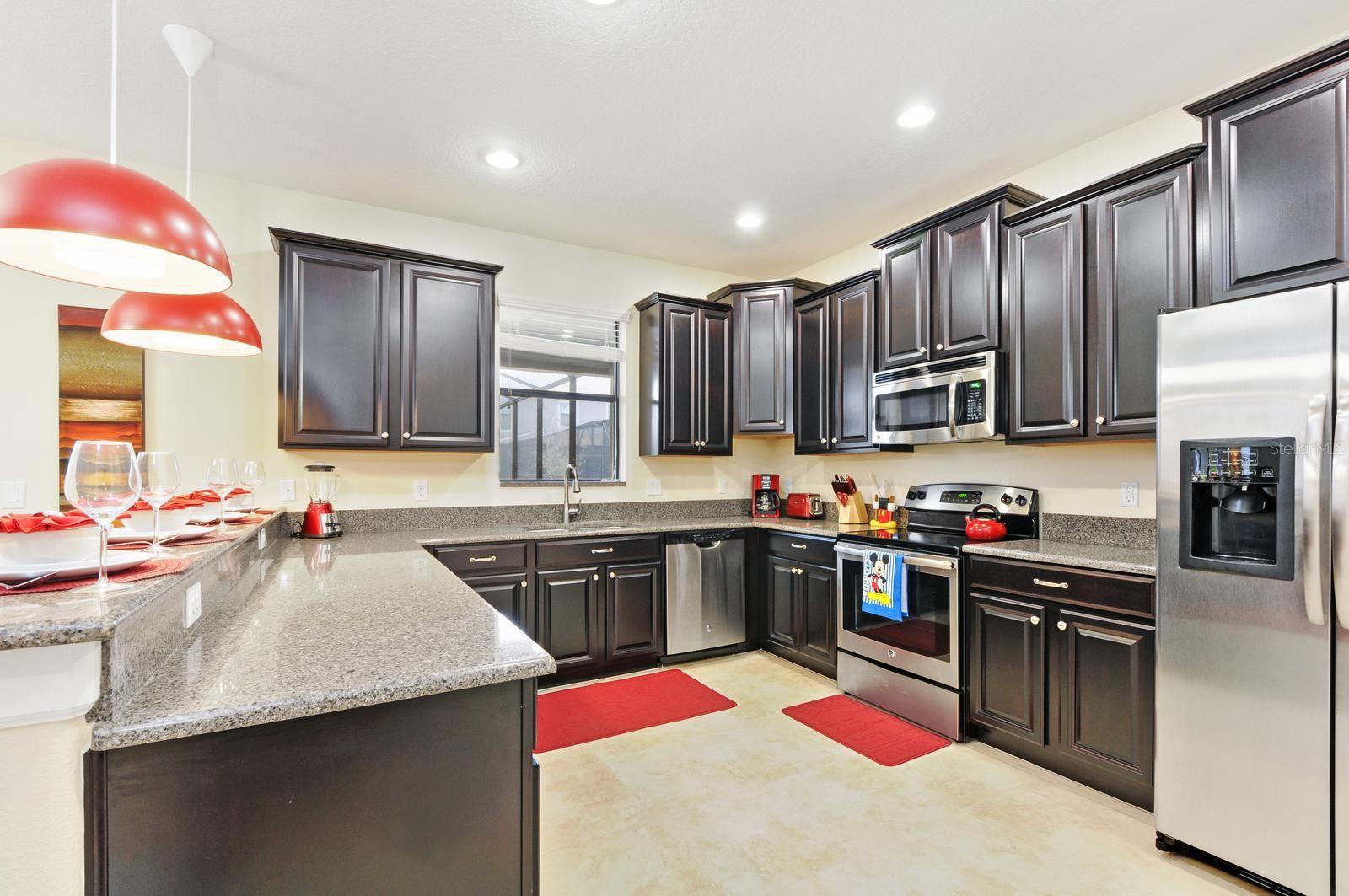1423 THUNDERBIRD ROAD