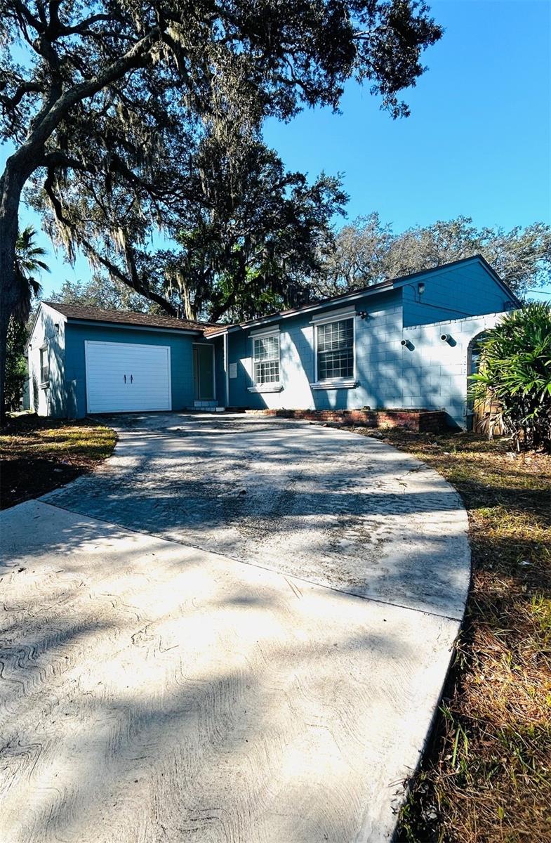 3404 FORESTDALE DRIVE
