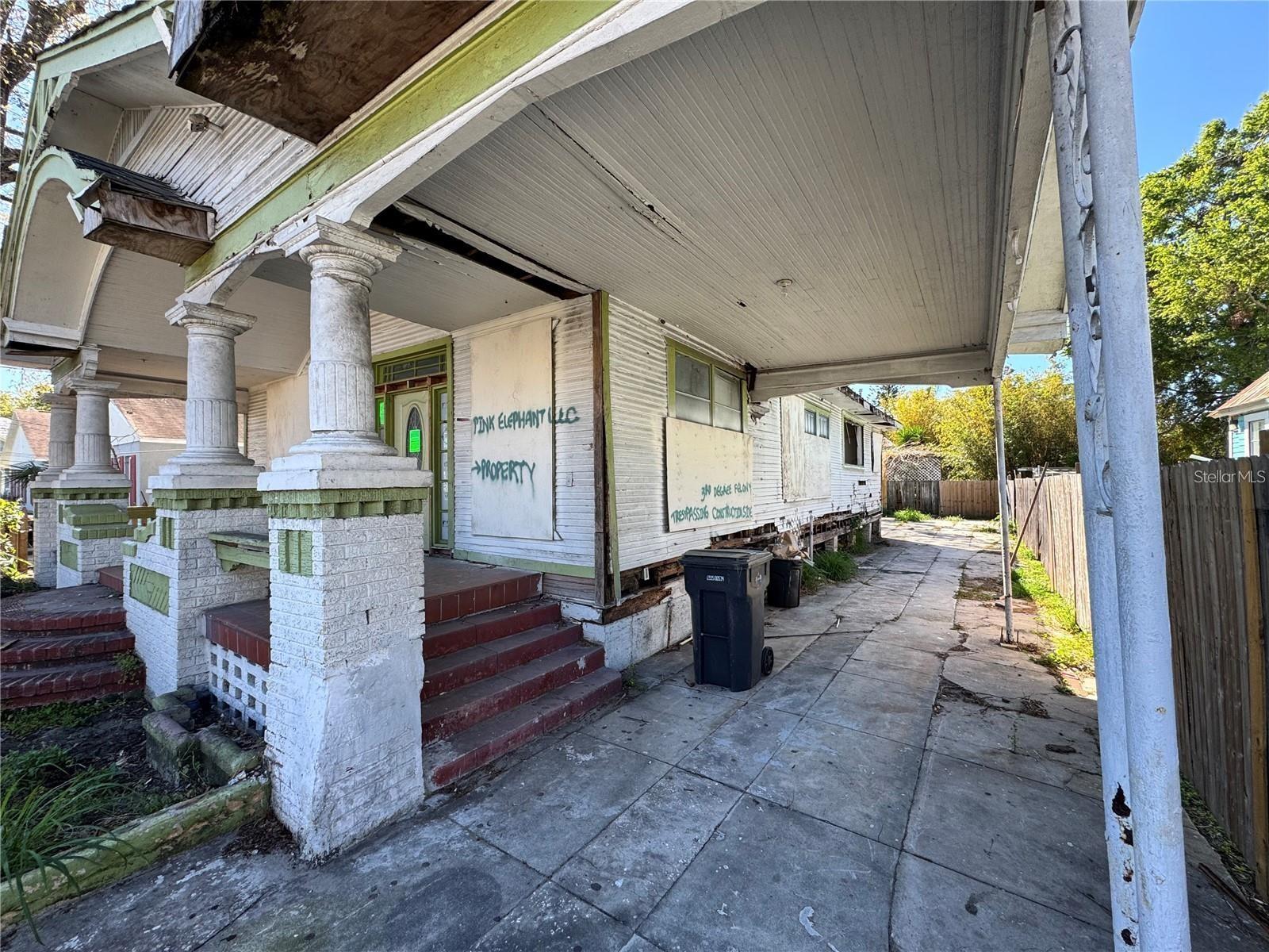 921 E 12TH AVENUE