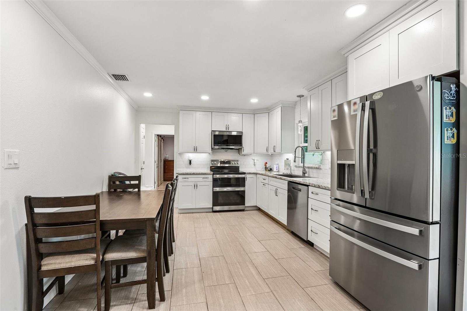 DUNEDIN MANOR 1ST ADD - Residential