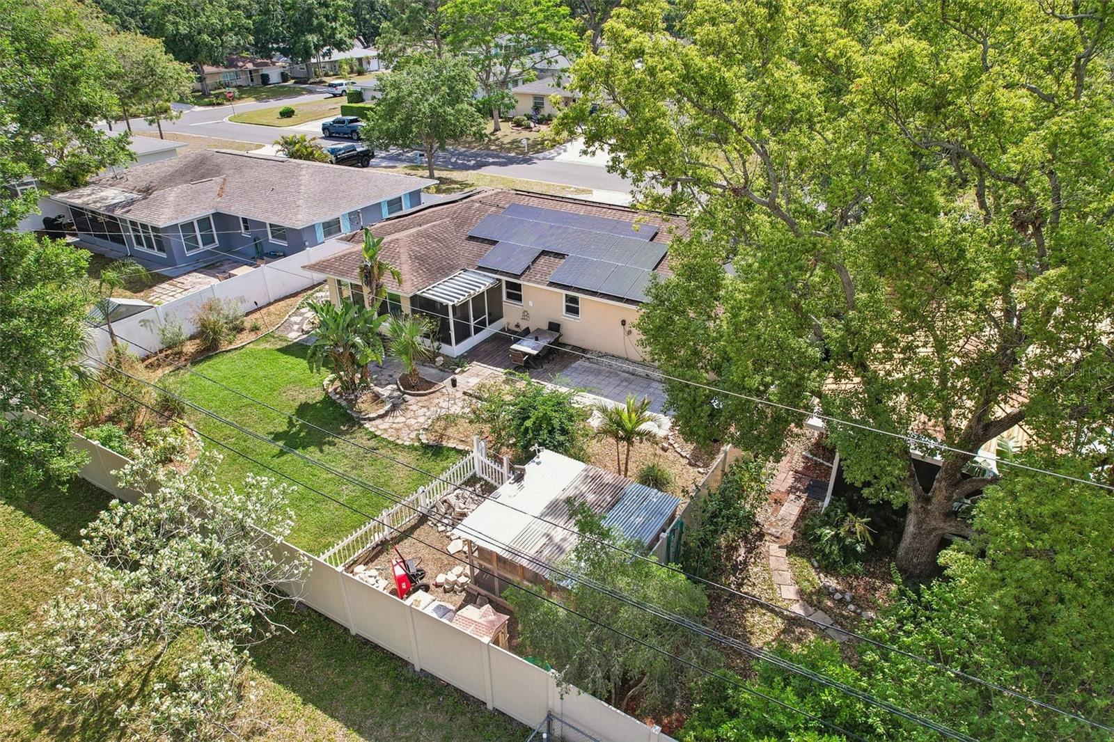 DUNEDIN MANOR 1ST ADD - Residential