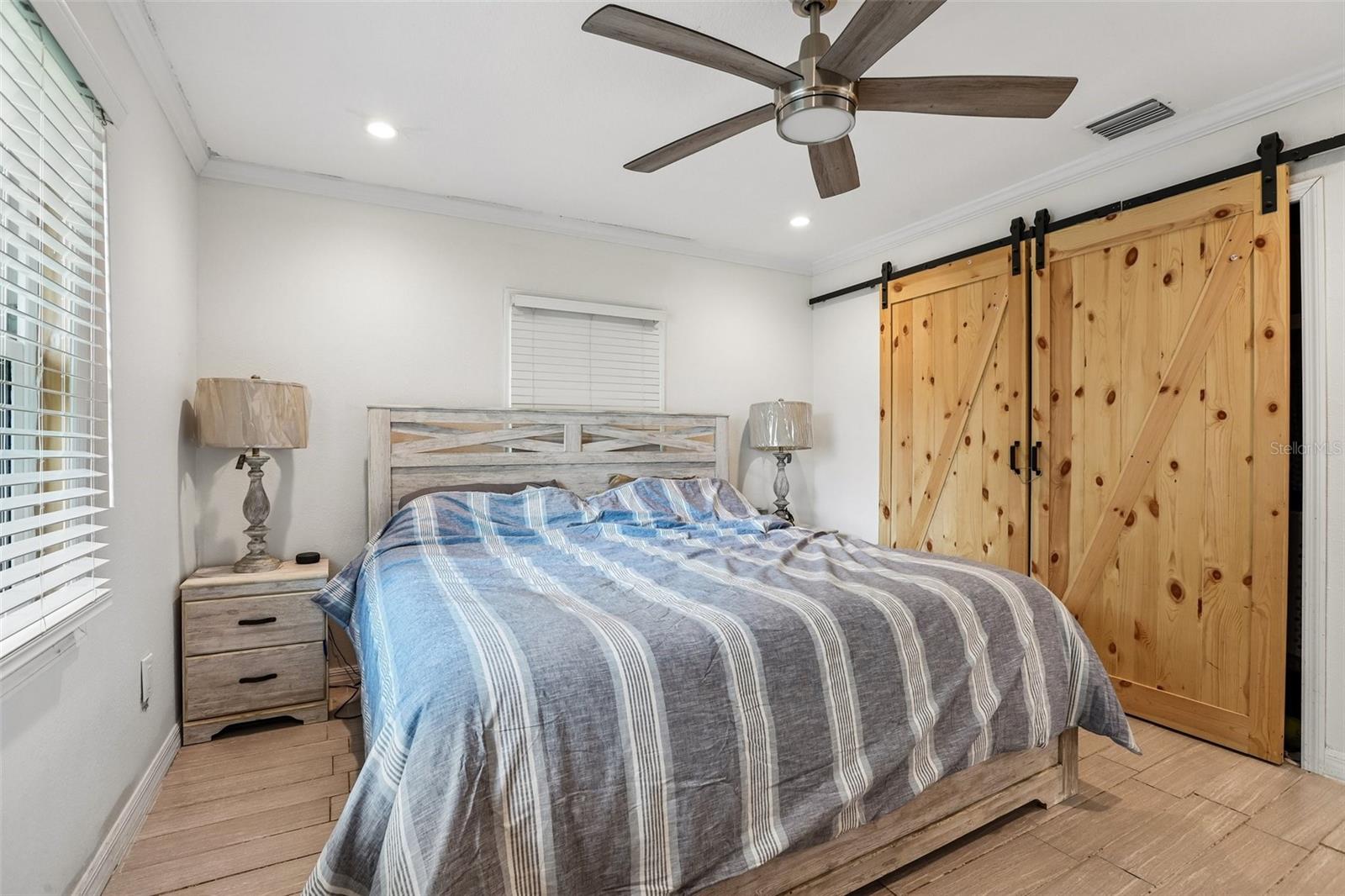 DUNEDIN MANOR 1ST ADD - Residential