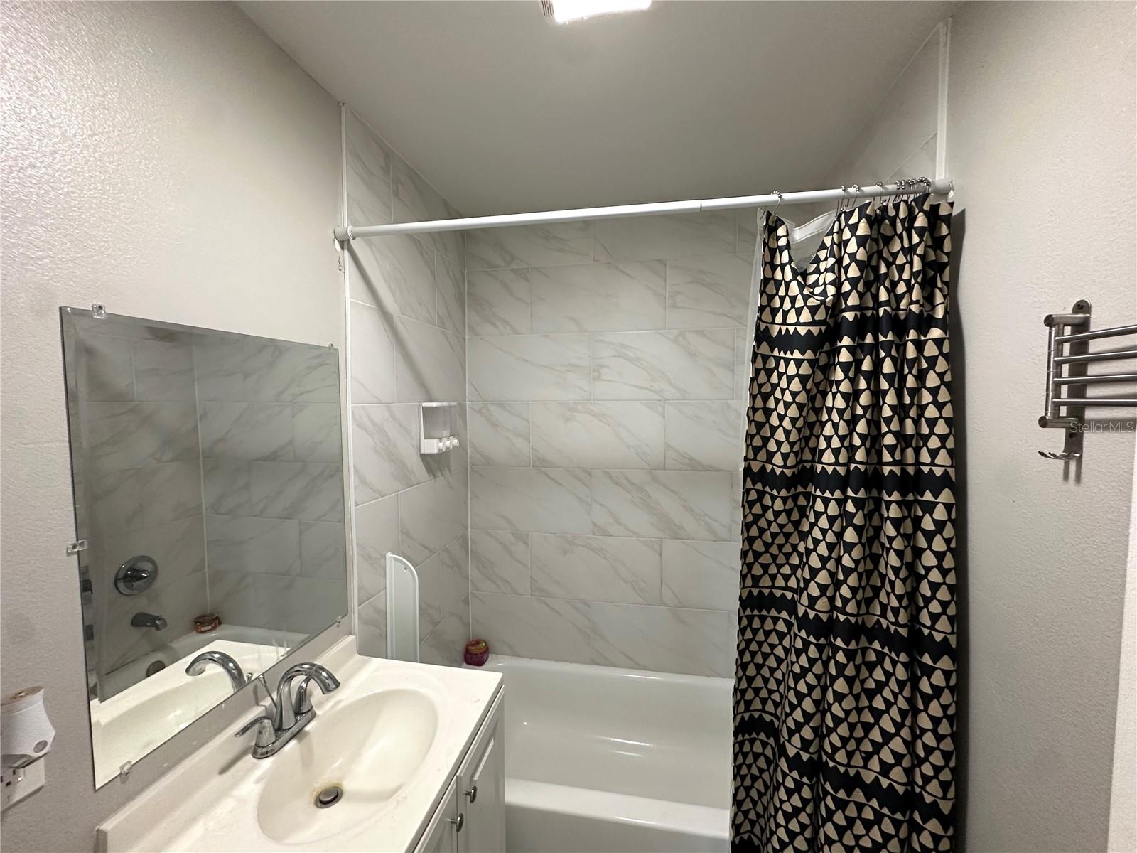 ALMA HEIGHTS REV - Residential Lease