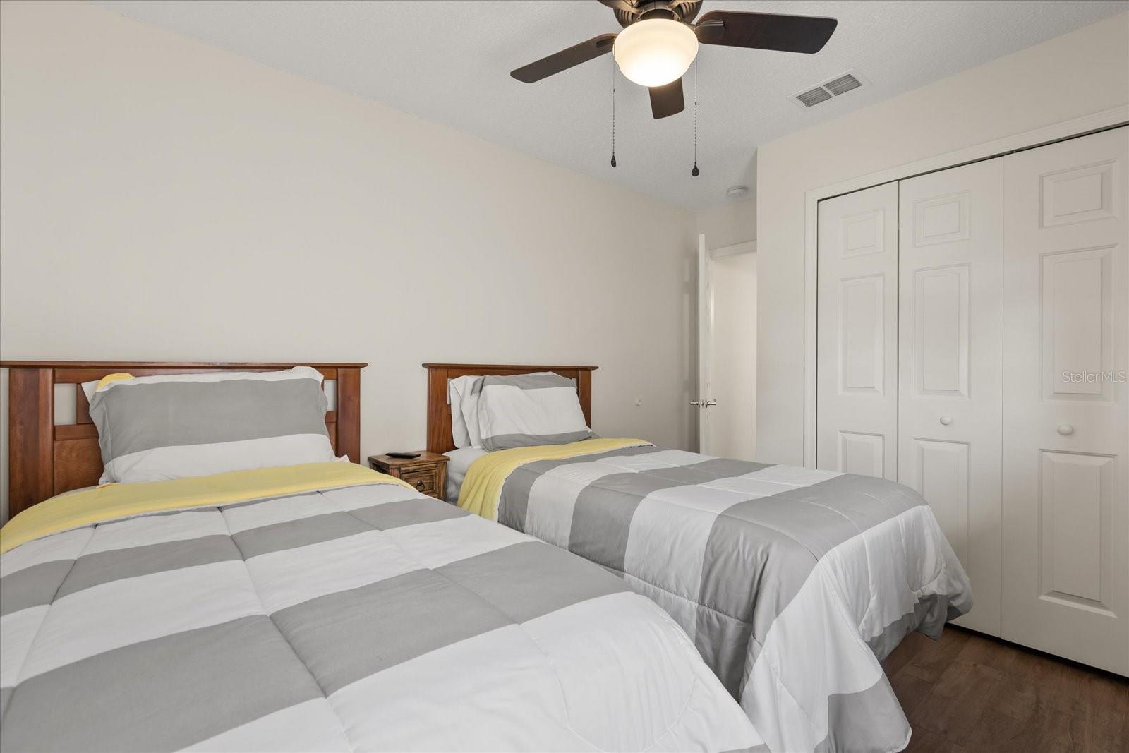 ROLLING HILLS ESTATES UNIT 1 AT FORMOSA GARDENS - Residential