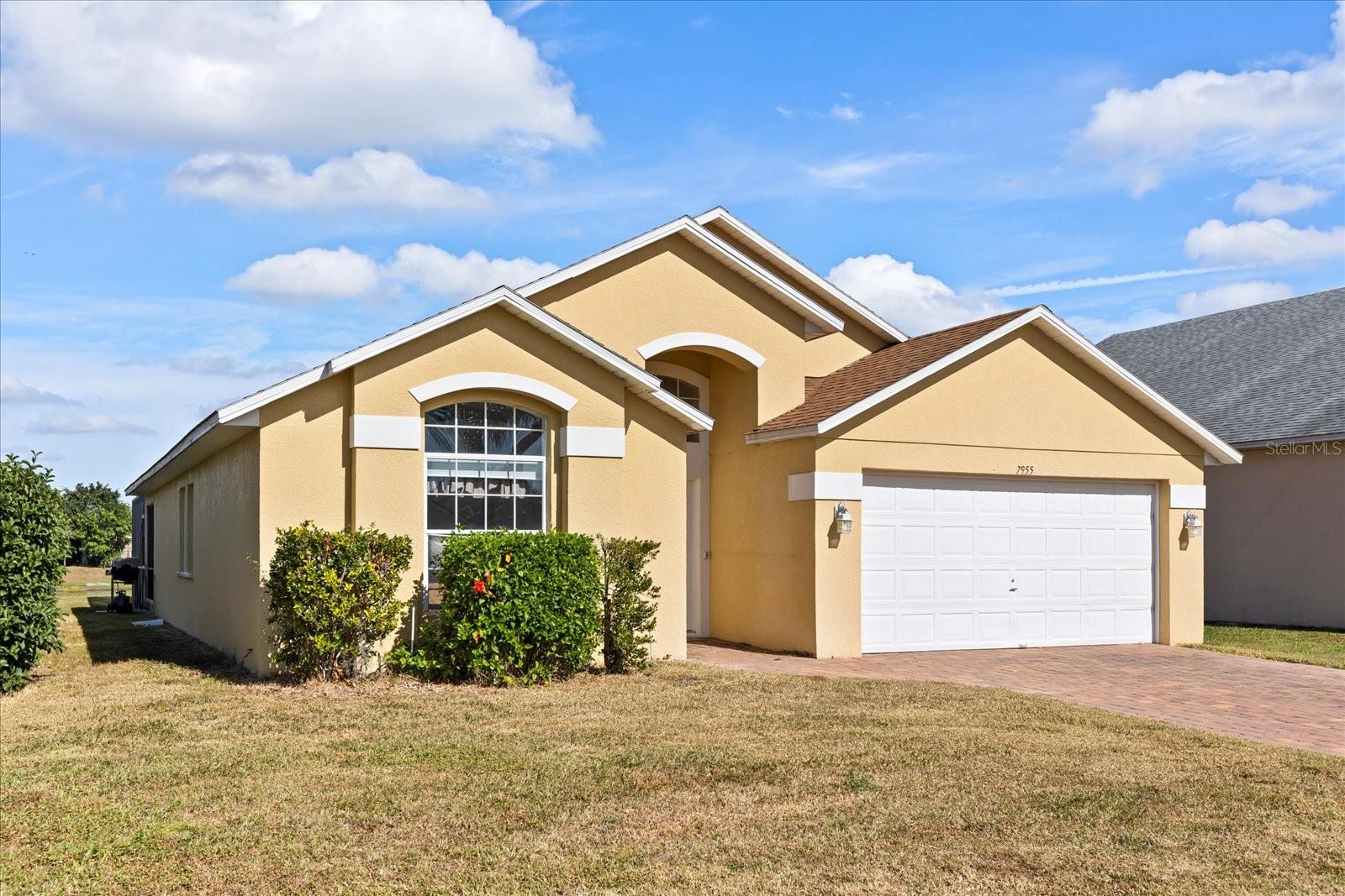 ROLLING HILLS ESTATES UNIT 1 AT FORMOSA GARDENS - Residential