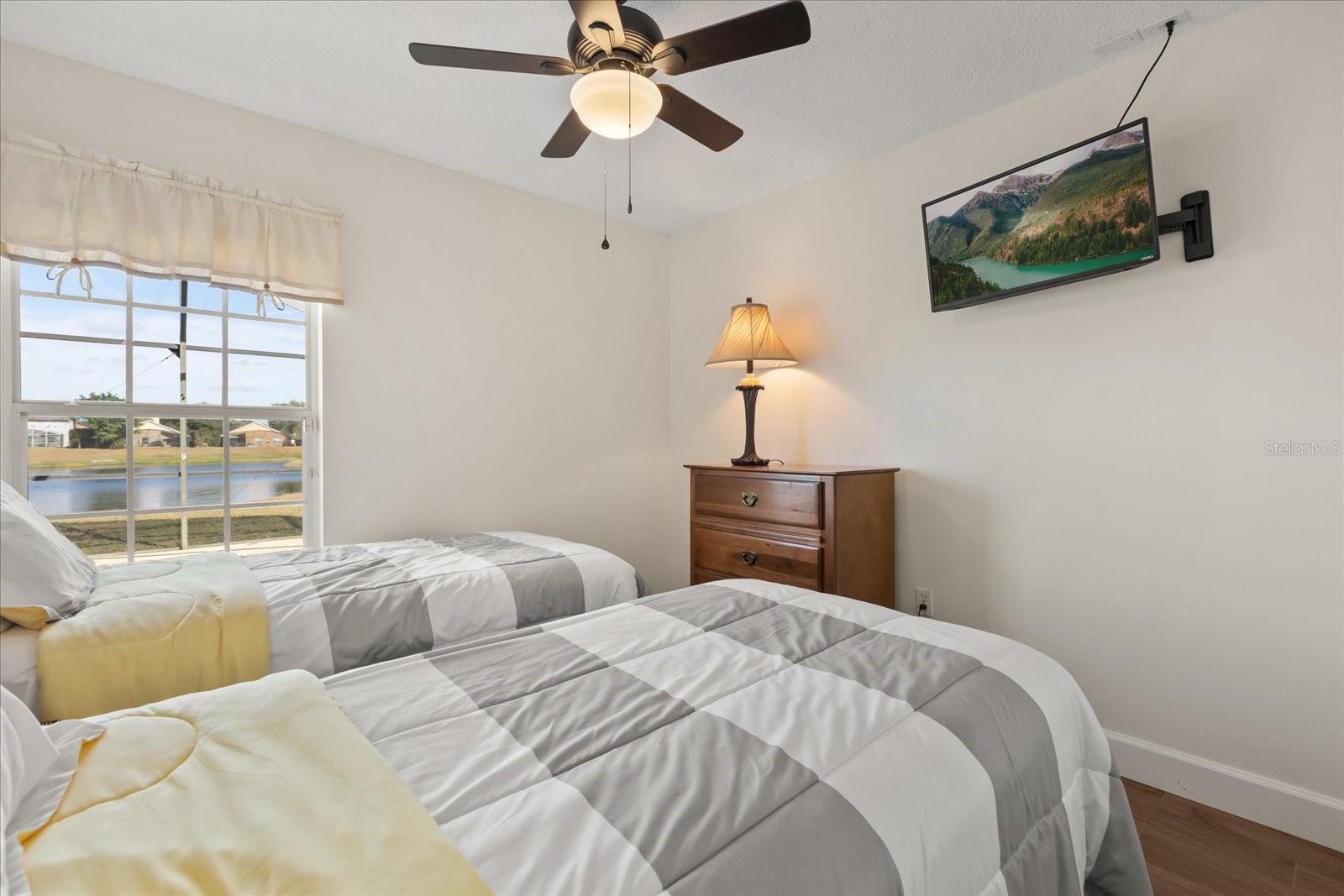 ROLLING HILLS ESTATES UNIT 1 AT FORMOSA GARDENS - Residential