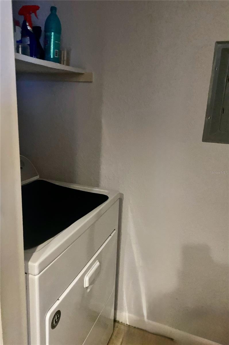 REGENCY GARDENS - Residential