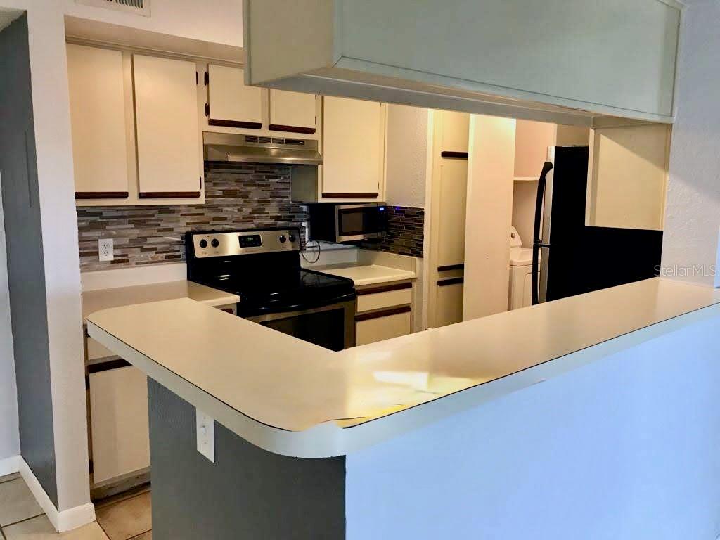 REGENCY GARDENS - Residential