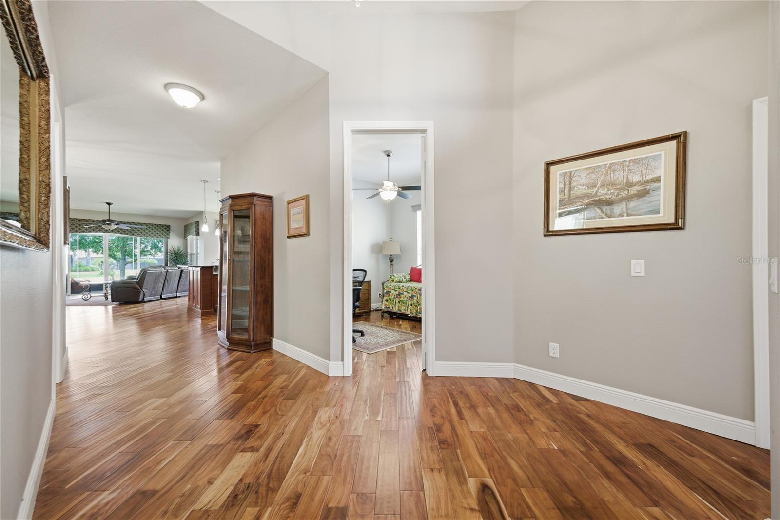 VALENCIA LAKES TR J PH 1 - Residential