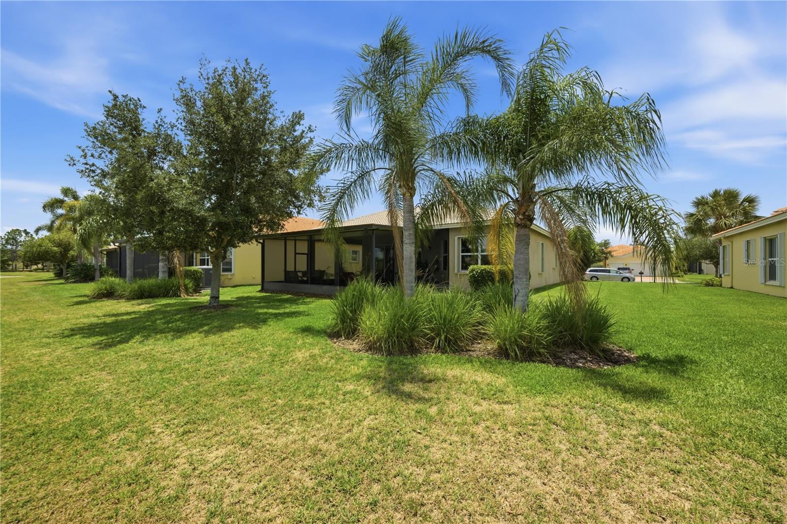VALENCIA LAKES TR J PH 1 - Residential