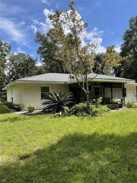 A home in BUSHNELL