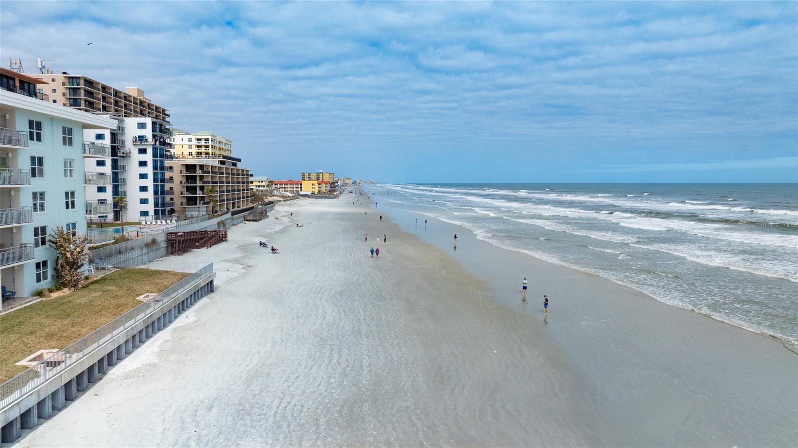 SEA COAST GARDENS 02 CONDO - Residential