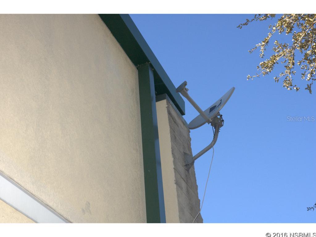 In-Flight Hangar Condo - Commercial Sale