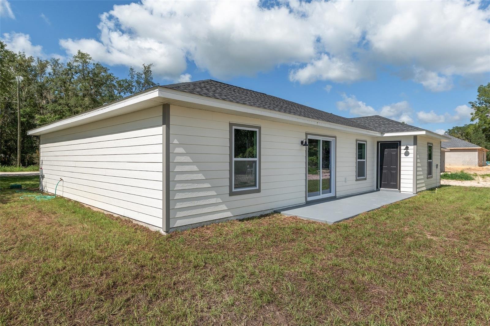 RAINBOW LAKES ESTATE - Residential