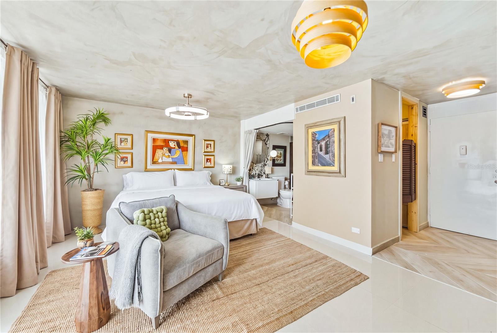 5859 CORAL BEACH TOWERS 718