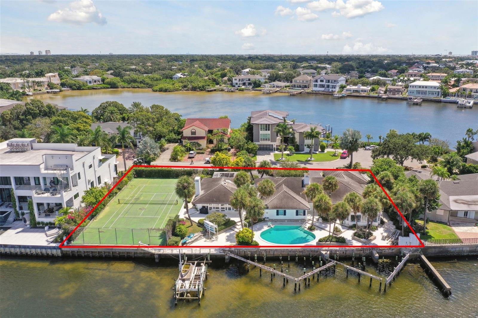 CAROL SHORES - Residential