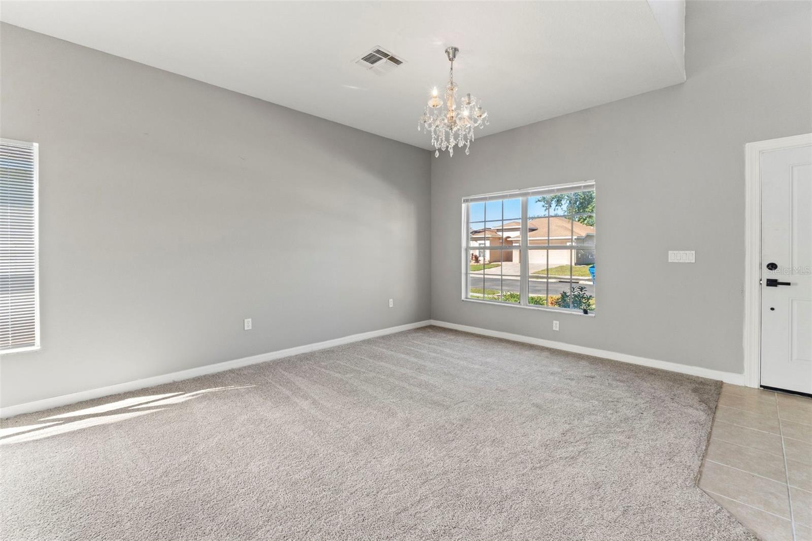 SILVER RIDGE - Residential