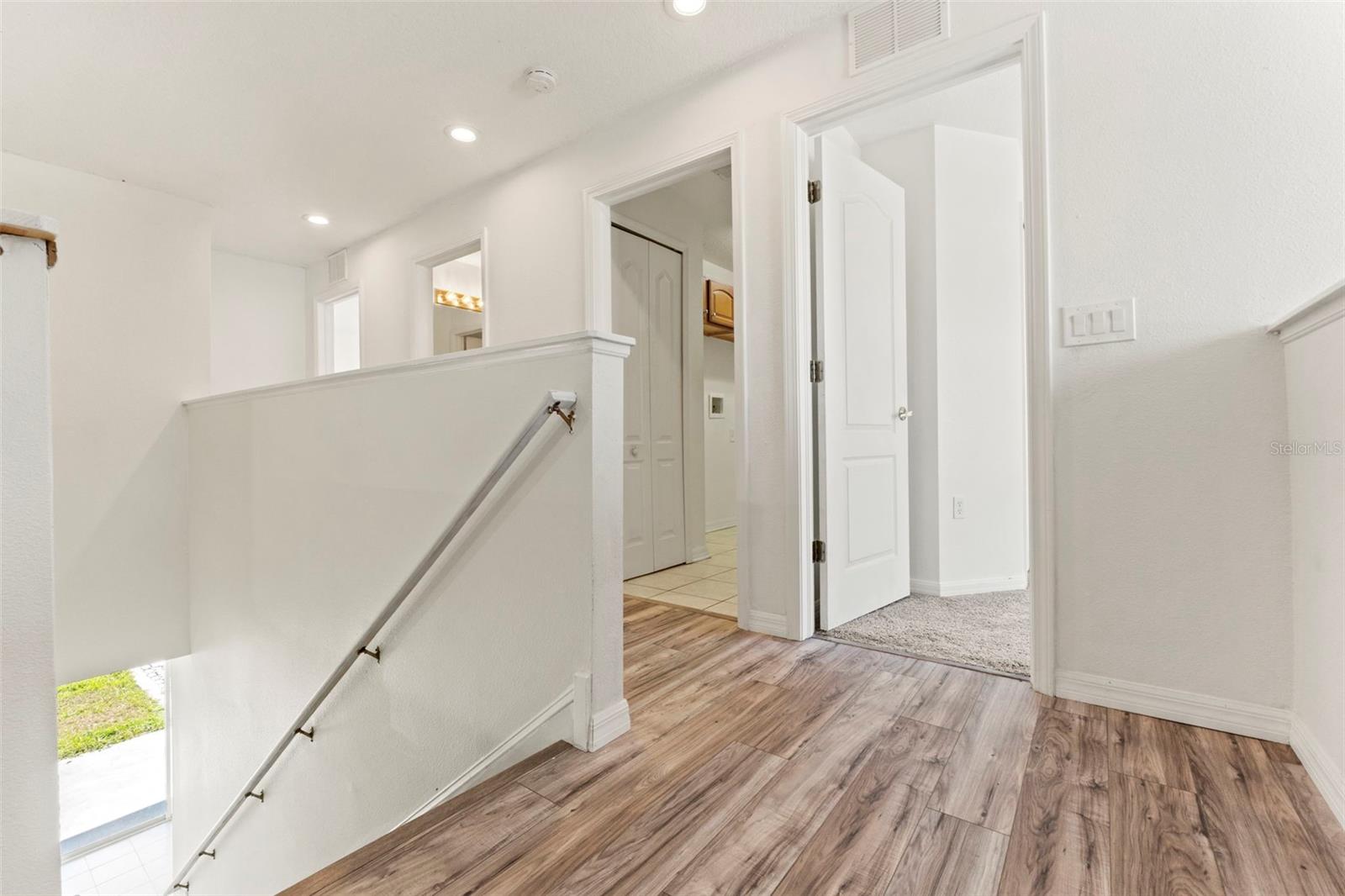 SILVER RIDGE - Residential