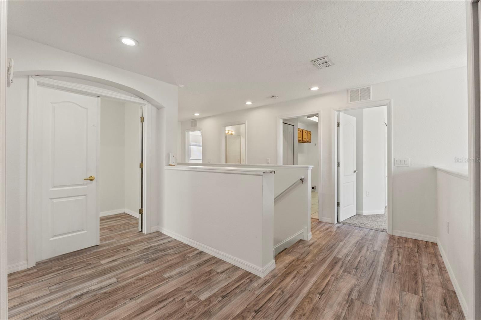 SILVER RIDGE - Residential