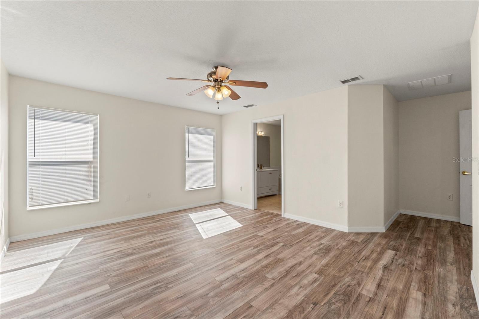 SILVER RIDGE - Residential