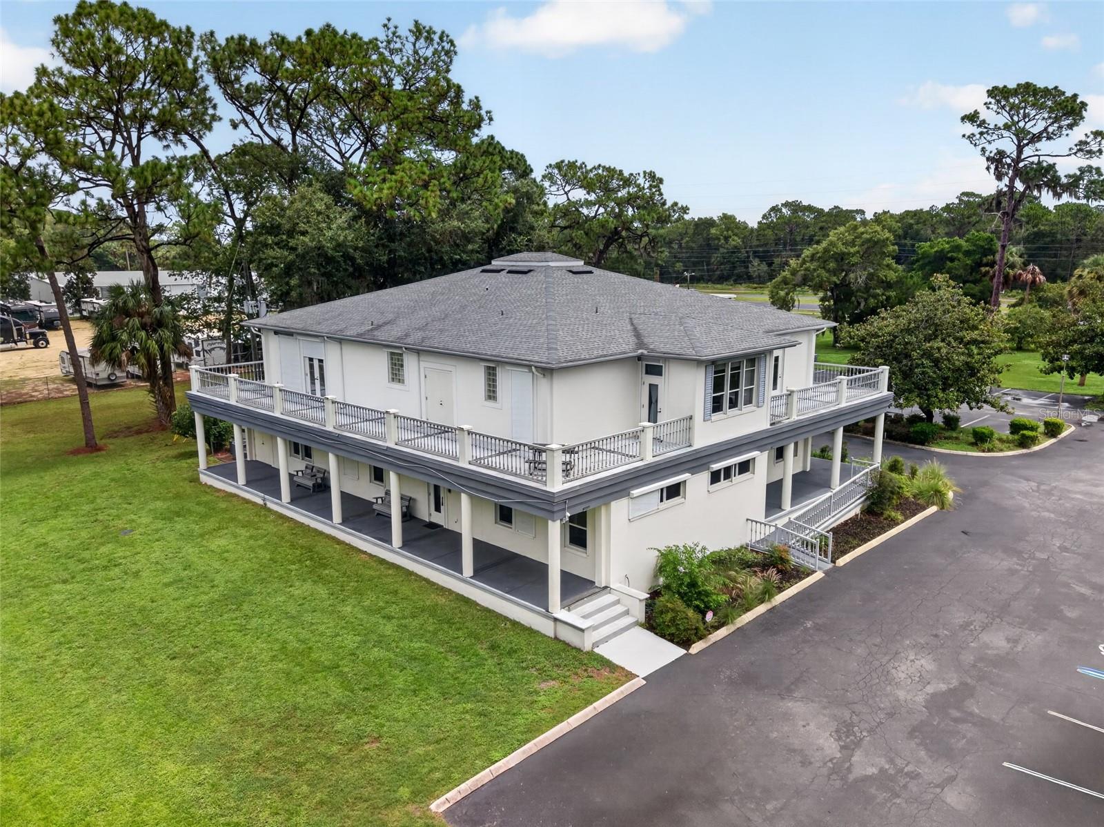 268 S SUNCOAST BOULEVARD