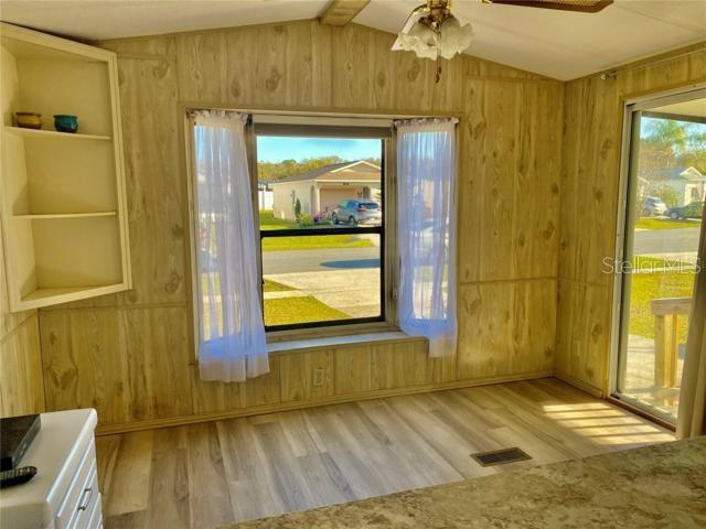 610 COTTAGE PARK LANE