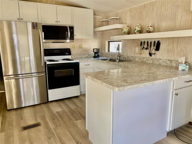 PENNBROOKE FAIRWAYS - Residential