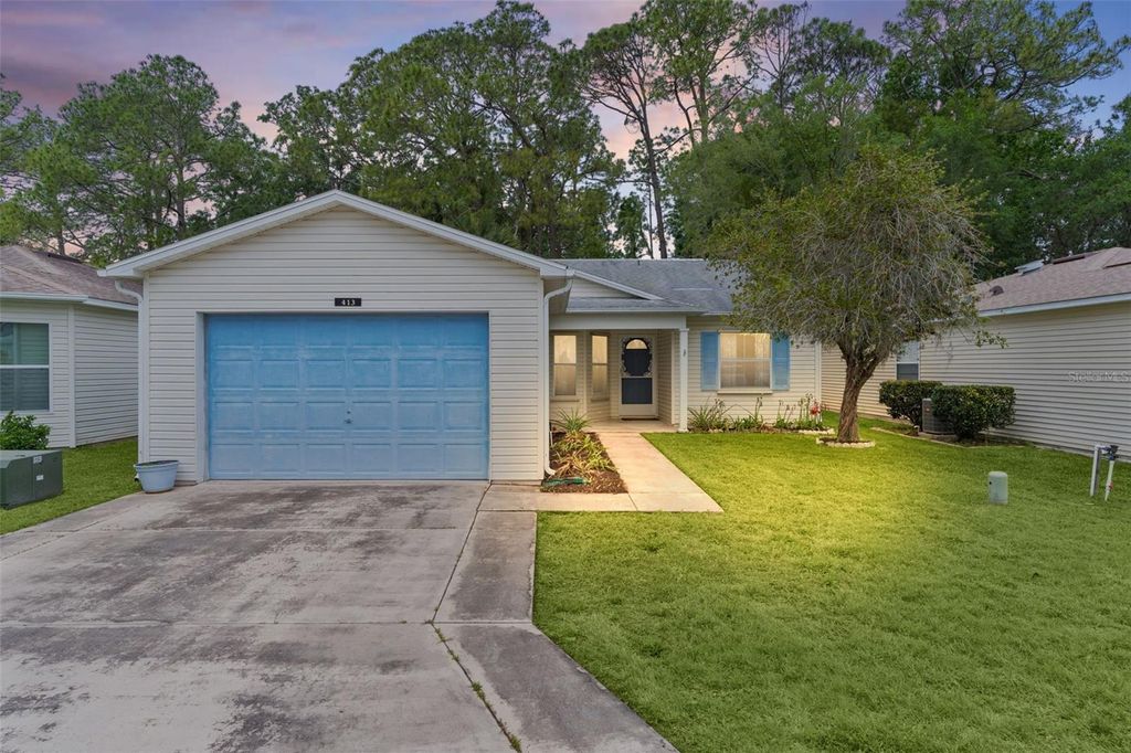 Photo of 413 Westwood Drive, Leesburg, FL 34748 (MLS # G5110846)