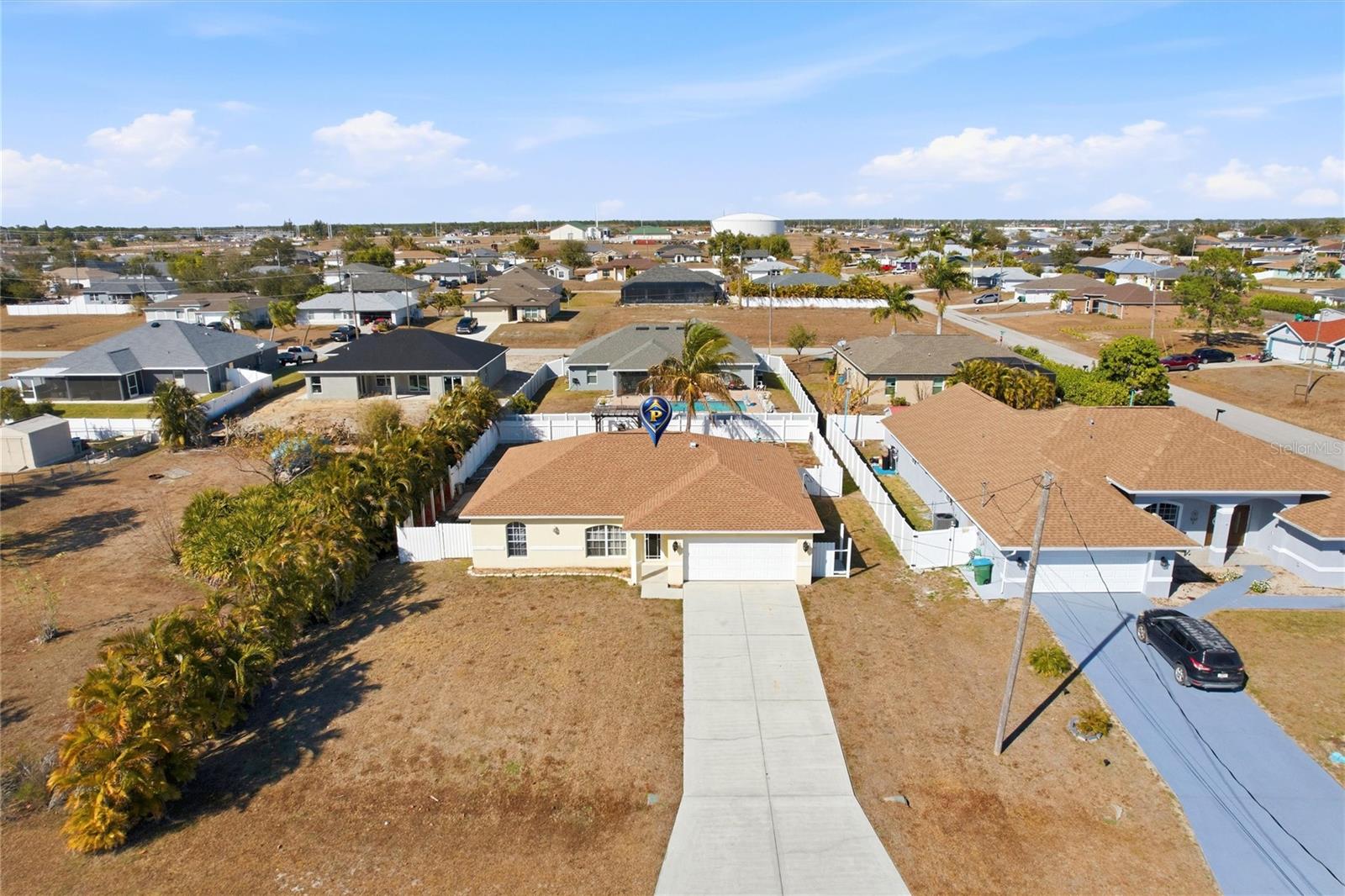 CAPE CORAL - Residential