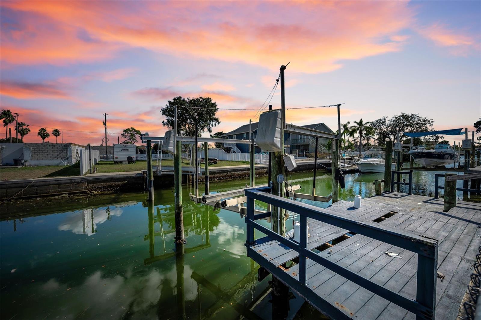 HUDSON BEACH ESTATES - Residential