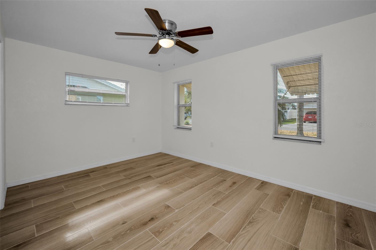 HUDSON BEACH ESTATES - Residential