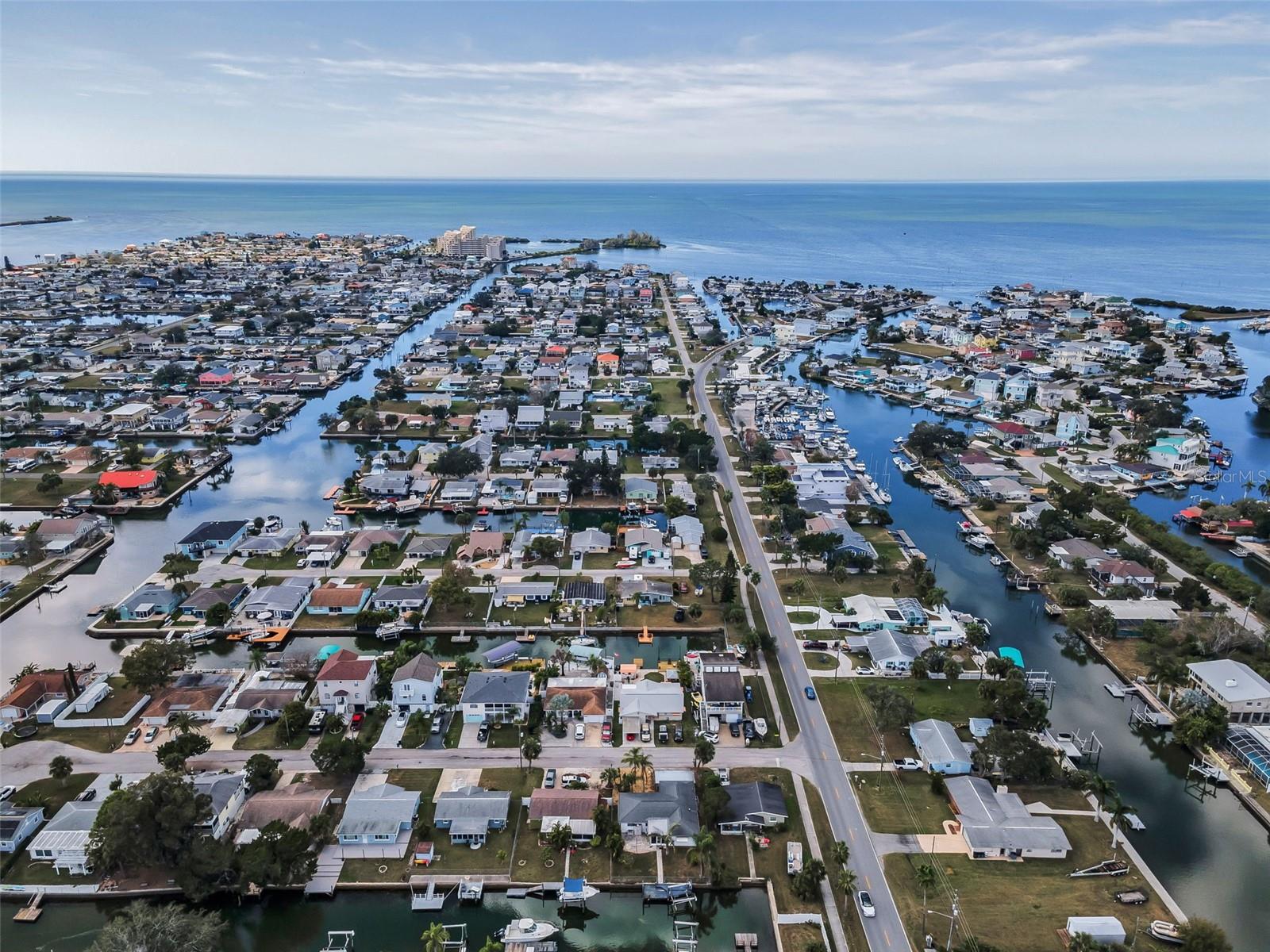 HUDSON BEACH ESTATES - Residential