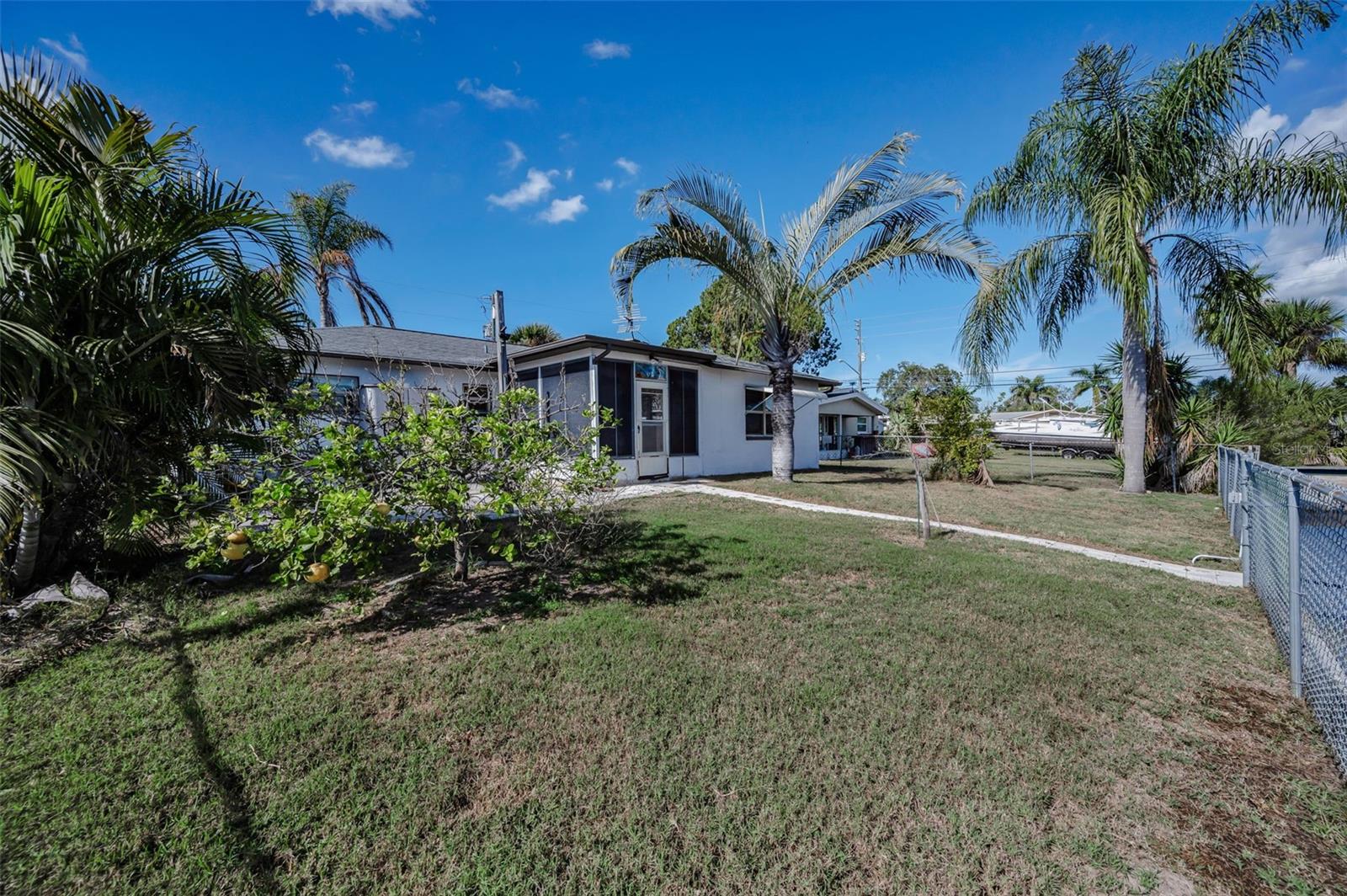 HUDSON BEACH ESTATES - Residential