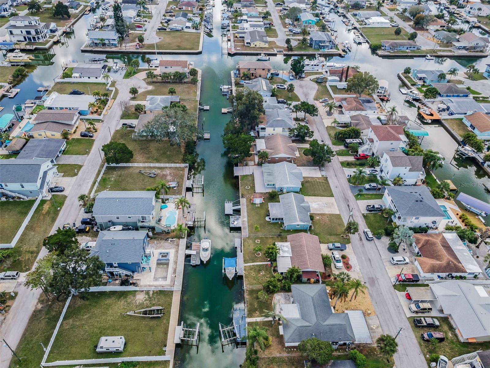 HUDSON BEACH ESTATES - Residential