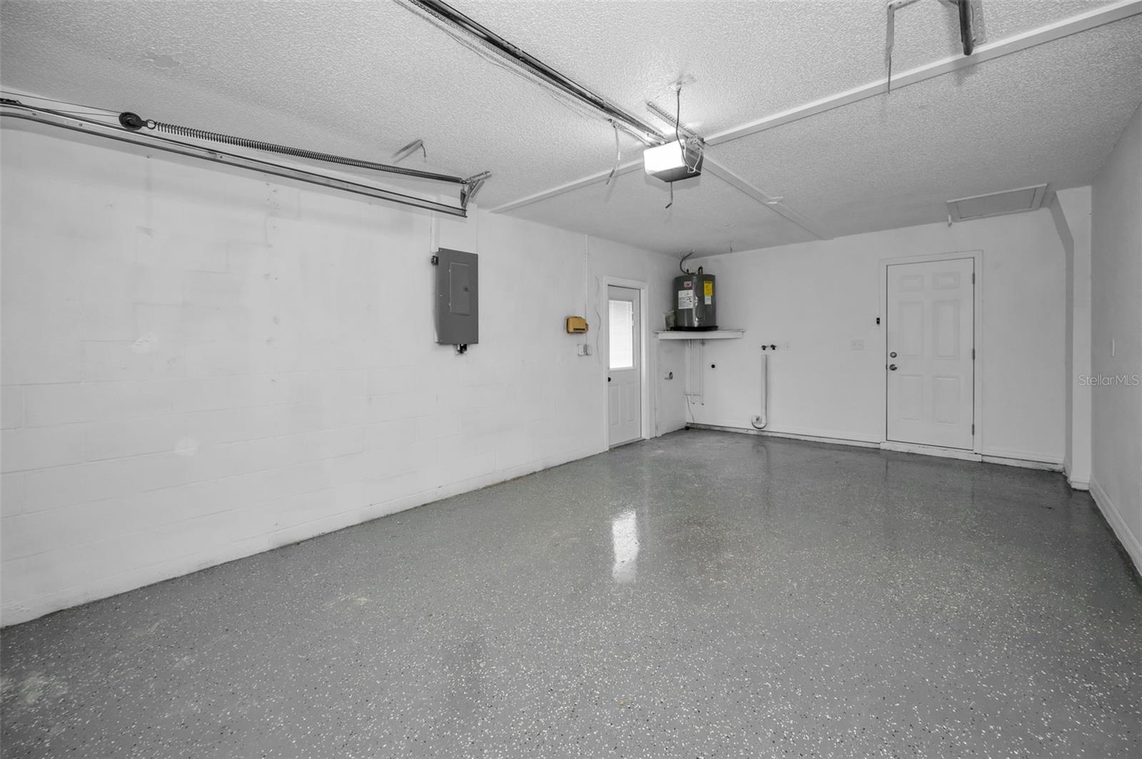 HUDSON BEACH ESTATES - Residential