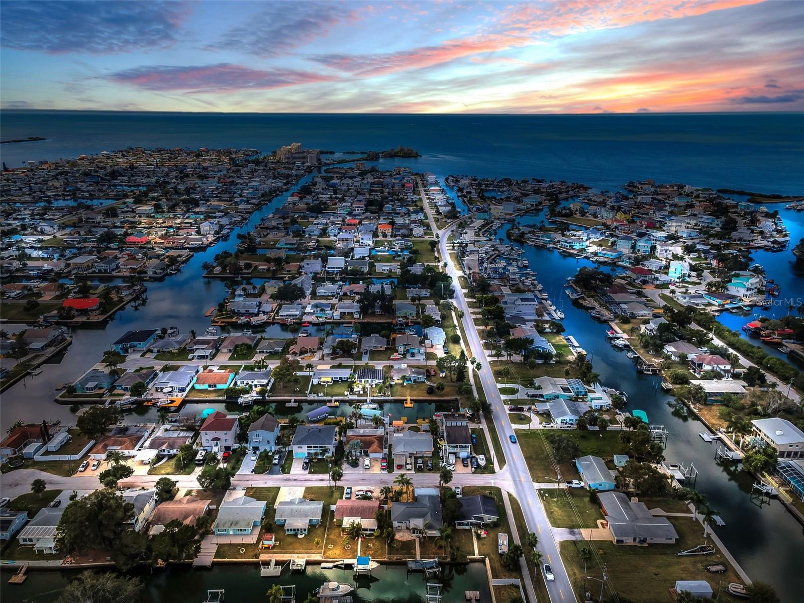 HUDSON BEACH ESTATES - Residential