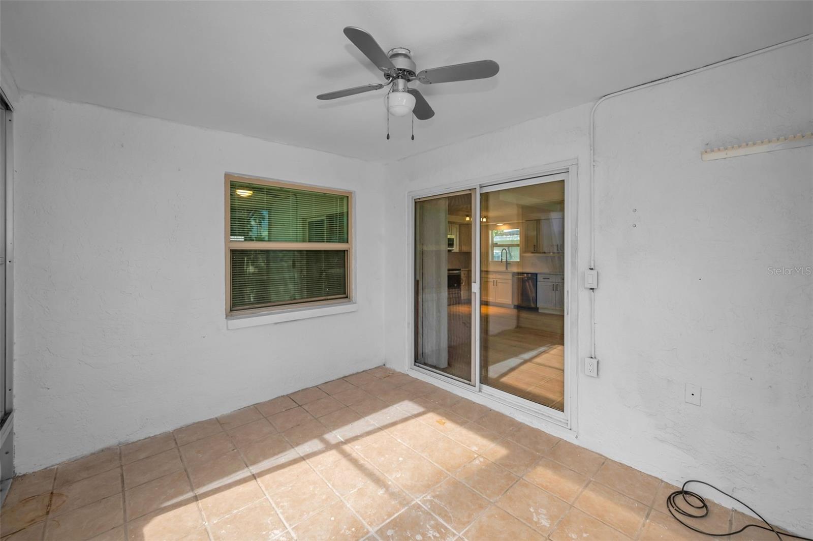 HUDSON BEACH ESTATES - Residential