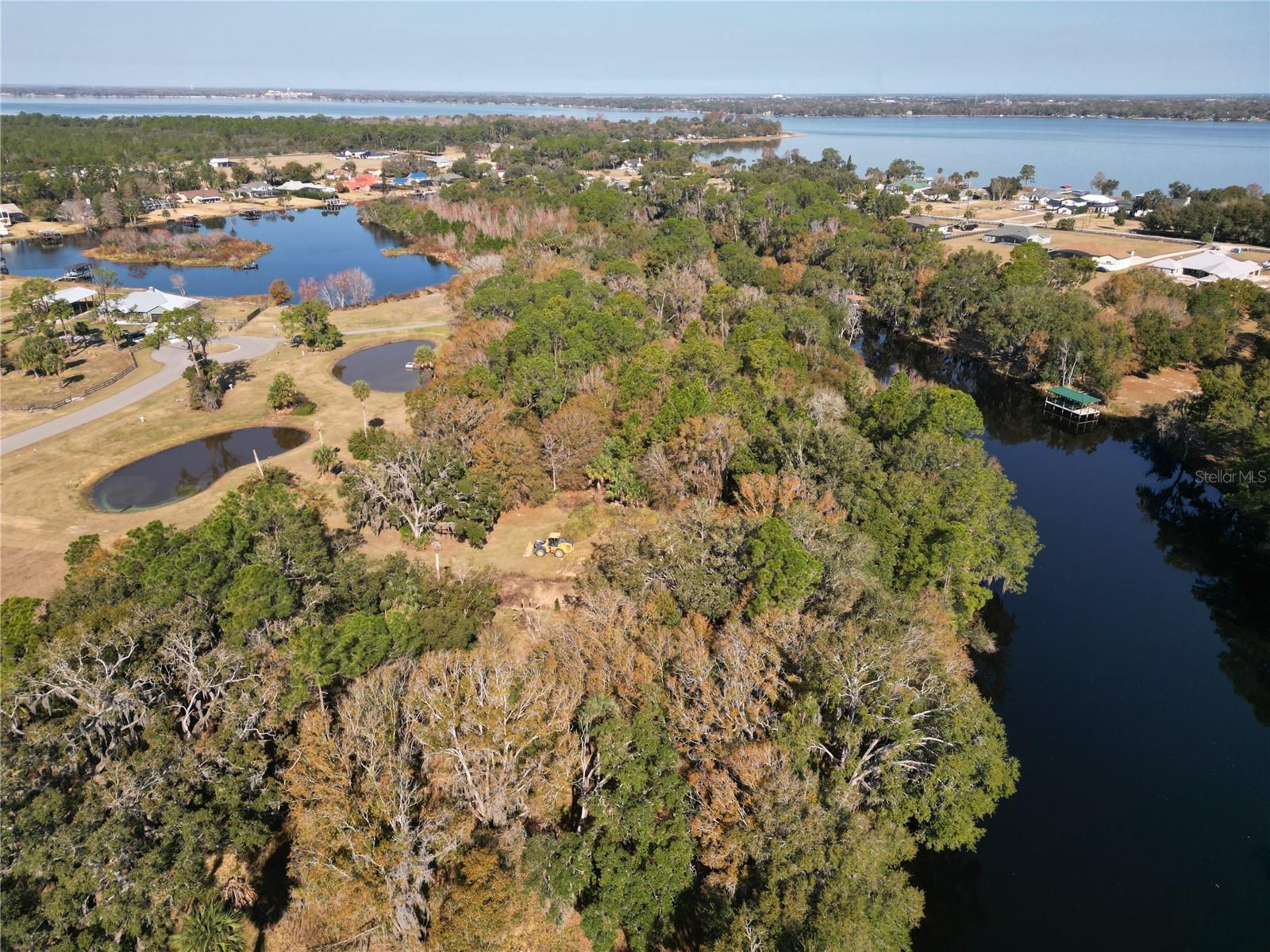 HIDDEN RIVER LAKES - Land